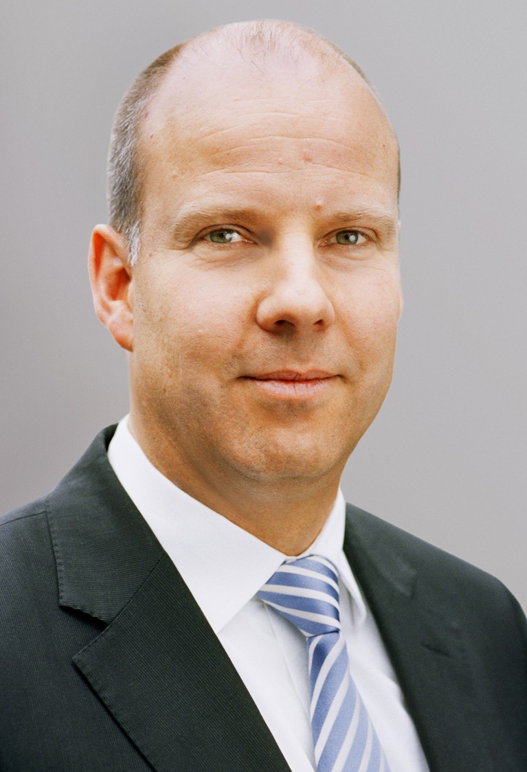 Dr. Carsten Meyer-Raven