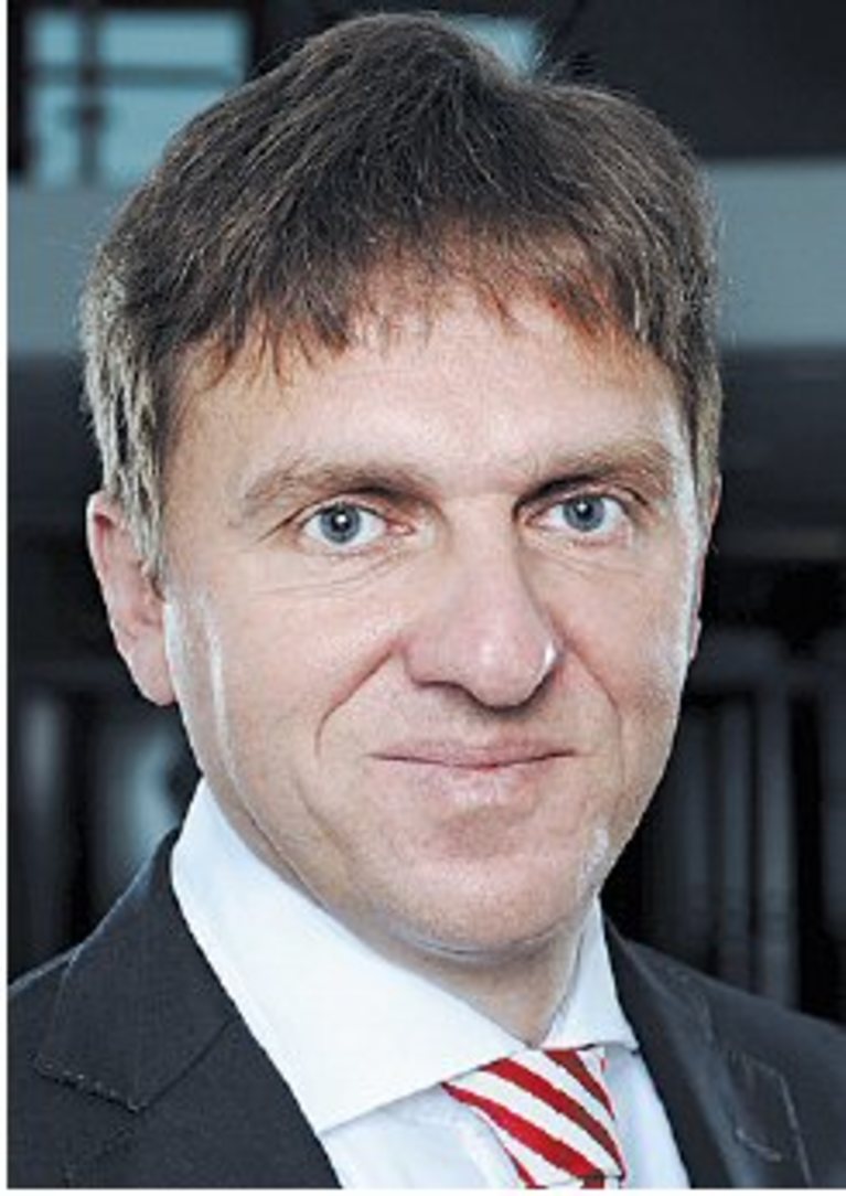 Dr. Andreas Blaschkowki 