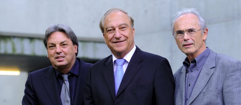 Rudolf Scherzer (2. Vizepräsident), Lutz Heese (Präsident) und Hans Dörr (1. Vizepräsident) der Bayerischen Architektenkammer (v.l.n.r.).