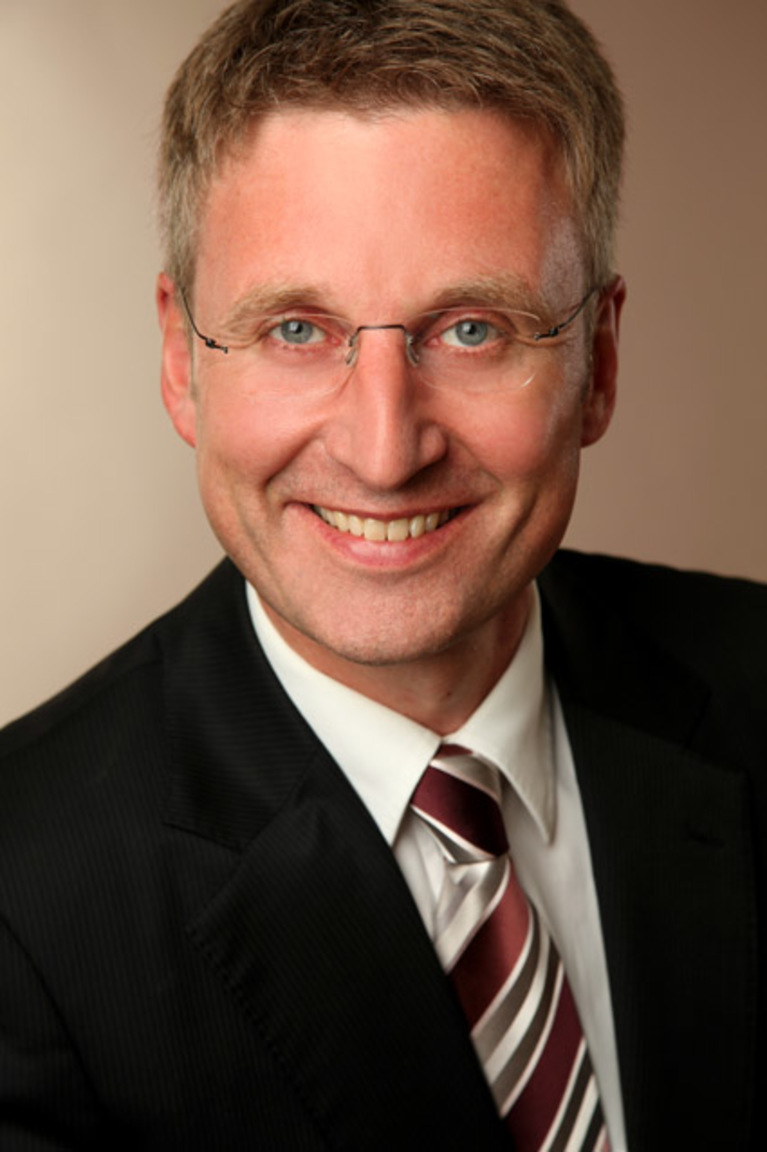 Dr. Andreas Krüger.