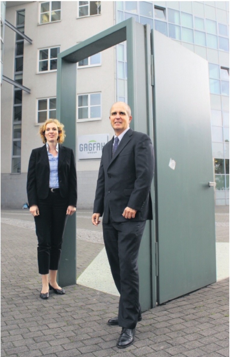 Sie öffnen die Tür zur Gagfah Group auch für Auszubildende in gewerblichen Berufen: Personalleiter Frank Gieshoidt und Personalentwicklerin Silke Ternes.