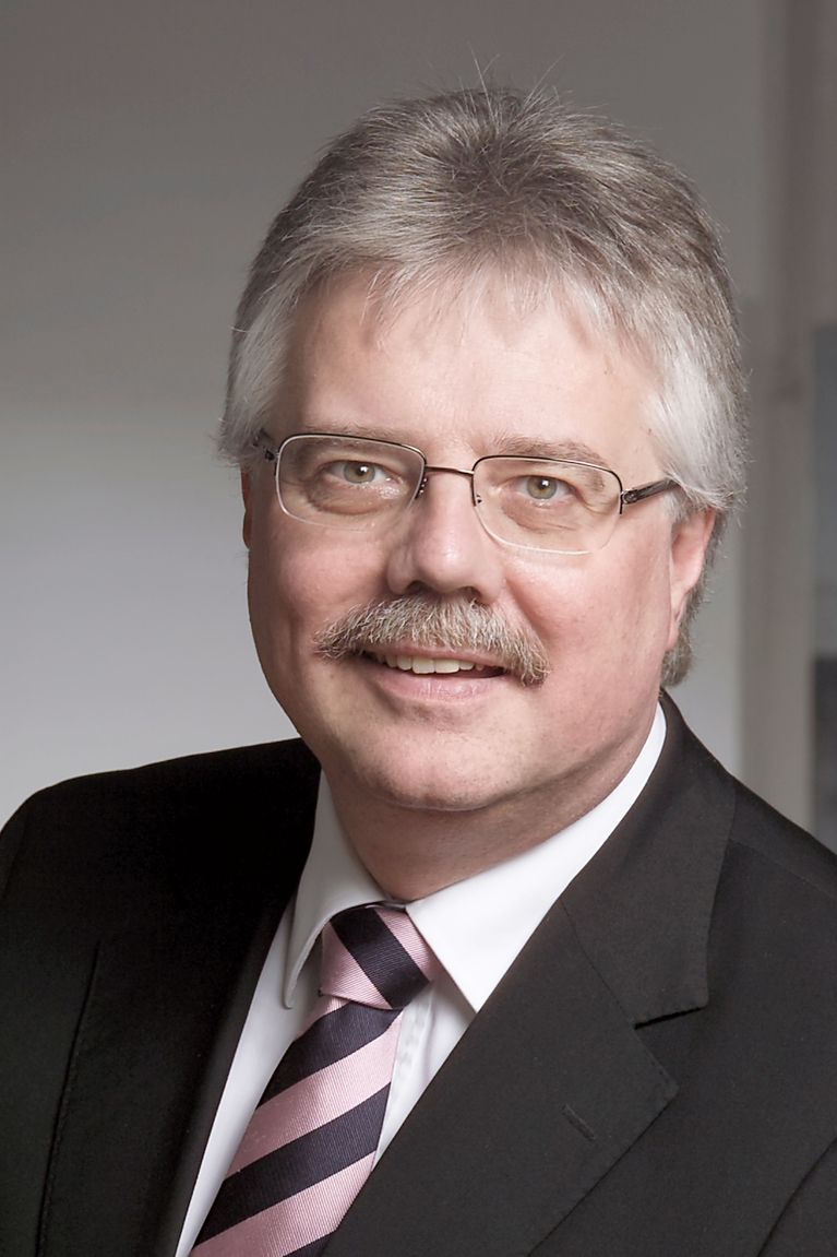 Dr. Andreas Mattner.