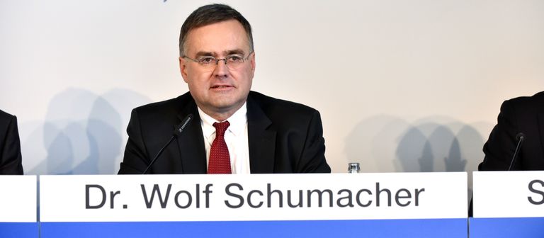 Wolf Schumacher bei der Präsentation der Jahreszahlen 2014.