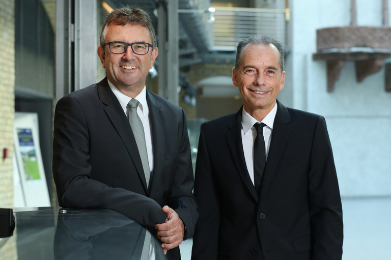 Die beiden ISB-Vorstände Ulrich Dexheimer (l.) und Dr. Ulrich Link.