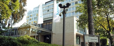 Die Firmenzentrale der Aareal Bank in Hessens Landeshauptstadt Wiesbaden. 