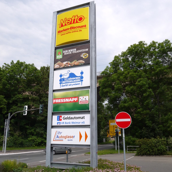 Defama Erhoht Prognose Furs Gesamtjahr