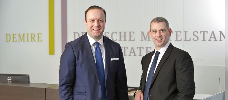 Nach dem Abgang des bisherigen Vorstandssprechers Markus Drews (links) wird CFO Ralf Kind Demire zunächst allein auf Kurs bringen müssen.