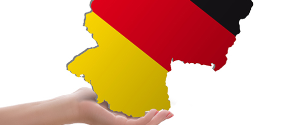 Quelle Hand: Pixabay, Urheber: Zhivko Dimitrov; Quelle Deutschlandkarte: Fotolia.com, Urheber: Grum_I; IZ-Montage Quelle Hand: Pixabay, Urheber: Zhivko Dimitrov; Quelle Deutschlandkarte: Fotolia.com, Urheber: Grum_I; IZ-Montage