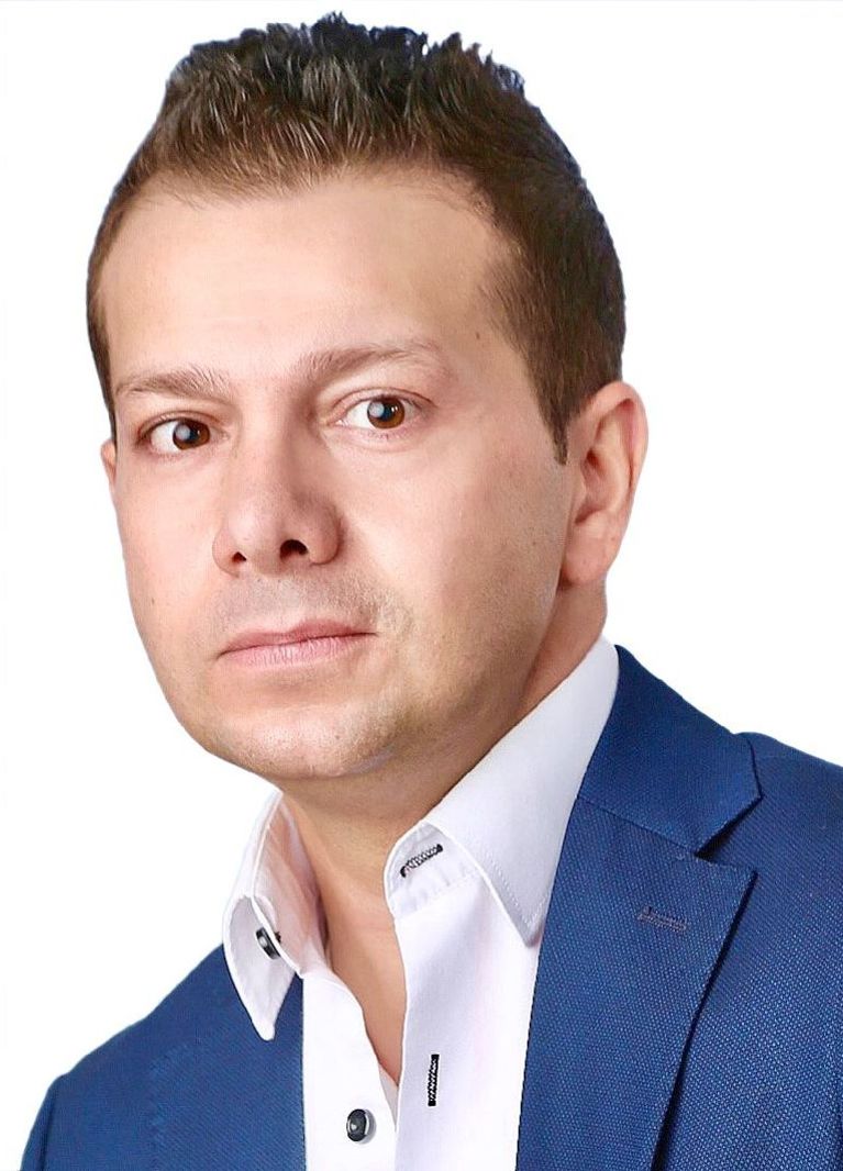 Sinan Eliguel, Head of Group HR. 